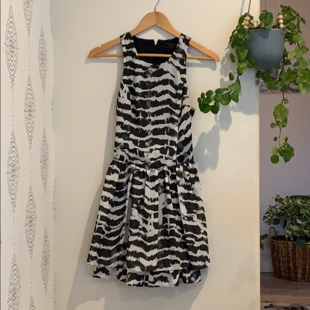 Guess party dress